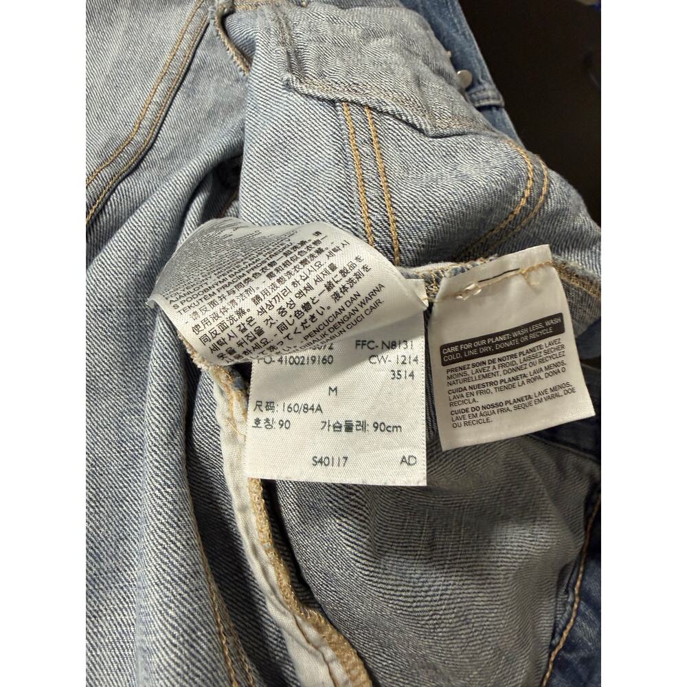 Levi’s Denim Trucker Jacket Womens Medium Button Front Capsule Classic - Picture 4 of 10